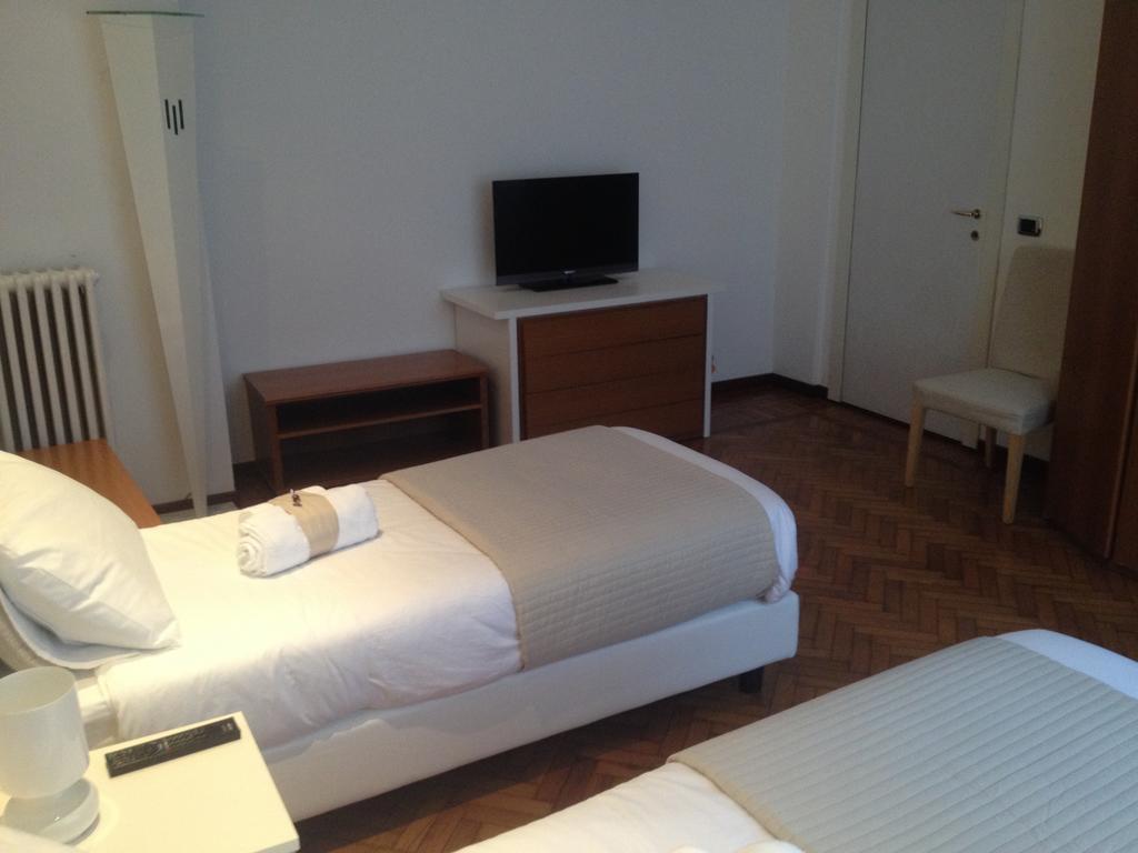 B&B Gambara Milano Værelse billede